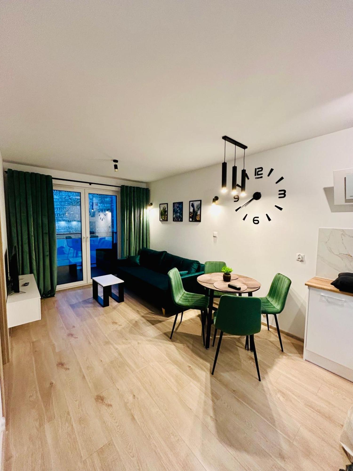 Apartment Green With Private Bike Storage Świnoujście Zewnętrze zdjęcie
